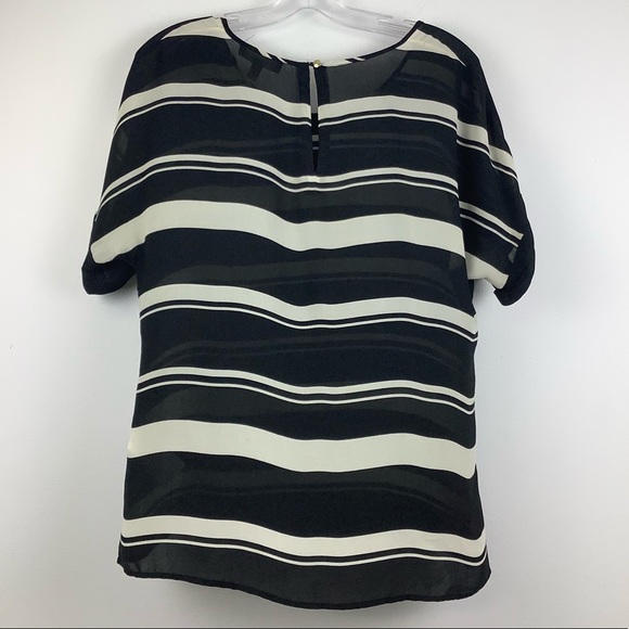 Banana Republic Semi Sheer Striped Short Sleeve Drapey Blouse in Black/White - Picture 2 of 5